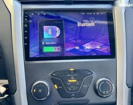 Форд Фьюжн, объемом двигателя 2.5 л и пробегом 201 тыс. км за 9300 $, фото 28 на Automoto.ua