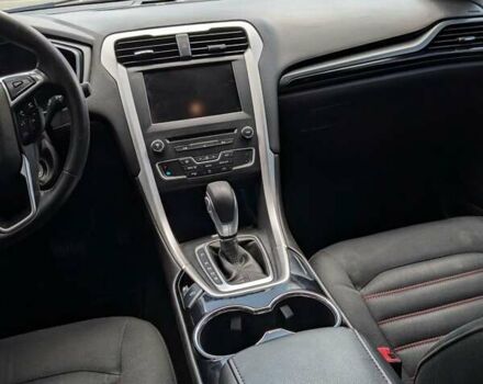 Форд Фьюжн, объемом двигателя 2.49 л и пробегом 253 тыс. км за 10200 $, фото 28 на Automoto.ua