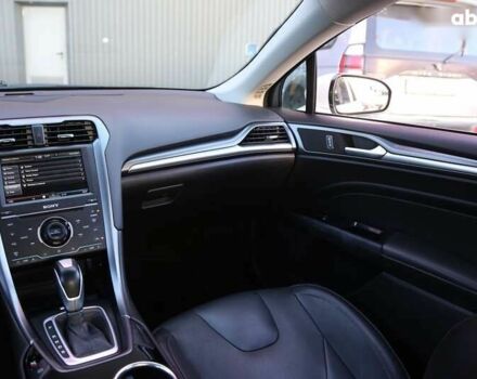 Форд Фьюжен, об'ємом двигуна 2 л та пробігом 157 тис. км за 11000 $, фото 14 на Automoto.ua