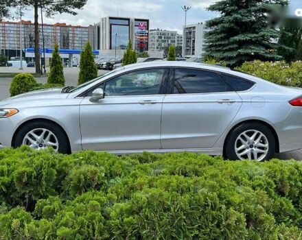 Форд Фьюжн, объемом двигателя 0 л и пробегом 137 тыс. км за 11700 $, фото 3 на Automoto.ua