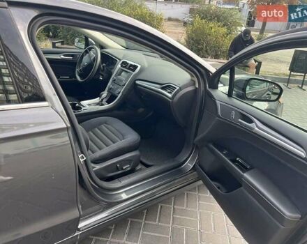 Форд Фьюжн, объемом двигателя 2.49 л и пробегом 95 тыс. км за 12500 $, фото 4 на Automoto.ua