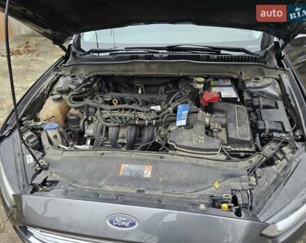 Форд Фьюжен, об'ємом двигуна 2.5 л та пробігом 159 тис. км за 9800 $, фото 10 на Automoto.ua