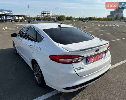 Форд Фьюжн, объемом двигателя 2 л и пробегом 105 тыс. км за 13500 $, фото 18 на Automoto.ua