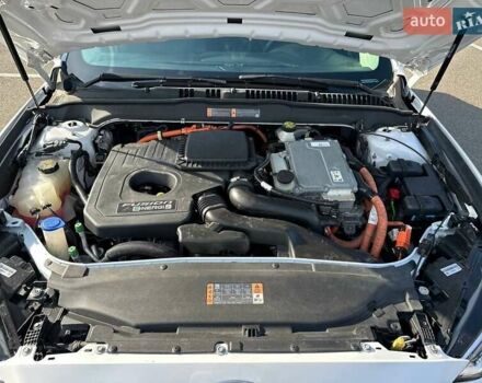 Форд Фьюжн, объемом двигателя 2 л и пробегом 105 тыс. км за 13500 $, фото 1 на Automoto.ua