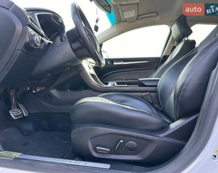 Форд Фьюжн, объемом двигателя 2 л и пробегом 105 тыс. км за 13500 $, фото 25 на Automoto.ua