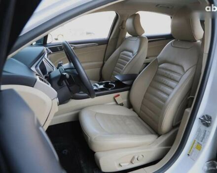 Форд Фьюжен, об'ємом двигуна 2 л та пробігом 80 тис. км за 12600 $, фото 4 на Automoto.ua