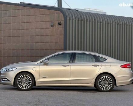 Форд Фьюжн, объемом двигателя 0 л и пробегом 74 тыс. км за 15900 $, фото 11 на Automoto.ua