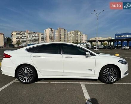 Форд Фьюжн, объемом двигателя 2 л и пробегом 105 тыс. км за 13500 $, фото 6 на Automoto.ua