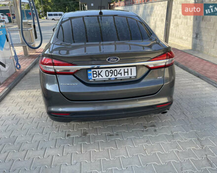 Форд Фьюжен, об'ємом двигуна 2.49 л та пробігом 172 тис. км за 10700 $, фото 4 на Automoto.ua