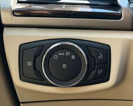 Форд Фьюжн, объемом двигателя 2 л и пробегом 70 тыс. км за 11900 $, фото 20 на Automoto.ua