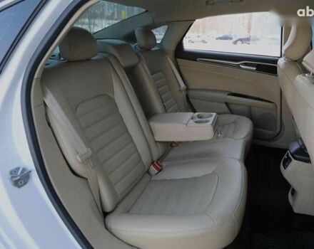 Форд Фьюжен, об'ємом двигуна 2 л та пробігом 80 тис. км за 12600 $, фото 6 на Automoto.ua
