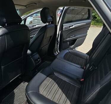 Форд Фьюжен, об'ємом двигуна 0 л та пробігом 182 тис. км за 13800 $, фото 6 на Automoto.ua