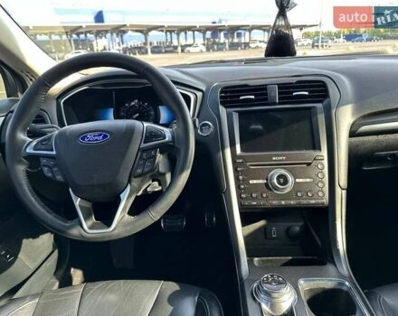 Форд Фьюжн, объемом двигателя 2 л и пробегом 105 тыс. км за 13500 $, фото 21 на Automoto.ua