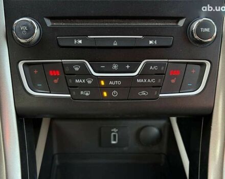 Форд Фьюжн, объемом двигателя 0 л и пробегом 74 тыс. км за 15900 $, фото 29 на Automoto.ua