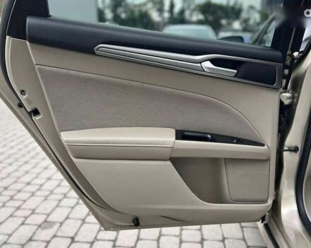 Форд Фьюжен, об'ємом двигуна 2.5 л та пробігом 250 тис. км за 9900 $, фото 24 на Automoto.ua