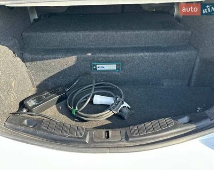 Форд Фьюжн, объемом двигателя 2 л и пробегом 105 тыс. км за 13500 $, фото 27 на Automoto.ua