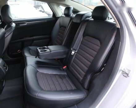 Форд Фьюжен, об'ємом двигуна 2 л та пробігом 193 тис. км за 11000 $, фото 7 на Automoto.ua