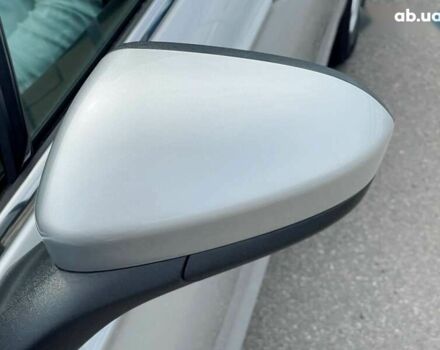 Форд Фьюжн, объемом двигателя 1.5 л и пробегом 35 тыс. км за 12500 $, фото 25 на Automoto.ua