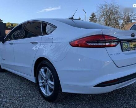 Форд Фьюжн, объемом двигателя 2 л и пробегом 137 тыс. км за 14800 $, фото 3 на Automoto.ua