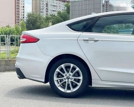 Форд Фьюжн, объемом двигателя 1.5 л и пробегом 35 тыс. км за 12500 $, фото 13 на Automoto.ua