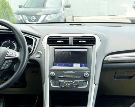 Форд Фьюжн, объемом двигателя 1.5 л и пробегом 35 тыс. км за 12500 $, фото 29 на Automoto.ua