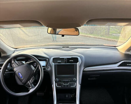 Форд Фьюжен, об'ємом двигуна 1.5 л та пробігом 1 тис. км за 13500 $, фото 8 на Automoto.ua