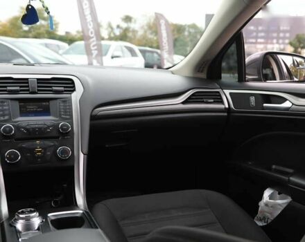 Форд Фьюжн, объемом двигателя 0 л и пробегом 148 тыс. км за 12500 $, фото 12 на Automoto.ua