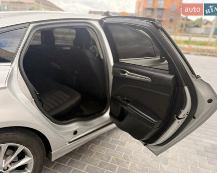 Форд Фьюжн, объемом двигателя 2 л и пробегом 117 тыс. км за 14700 $, фото 19 на Automoto.ua