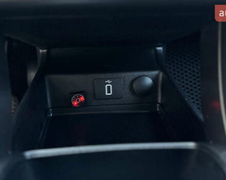 Форд Фьюжн 2018 в Калуше на Automoto.ua Форд Фьюжн, объемом двигателя 2.5 л и пробегом 99 тыс. км за 14500 $, фото 11 на Automoto.ua