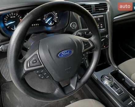 Форд Фьюжен, об'ємом двигуна 2 л та пробігом 45 тис. км за 12700 $, фото 22 на Automoto.ua