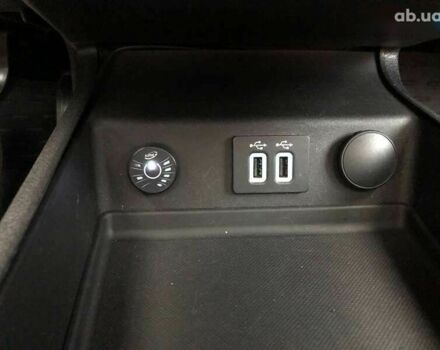 Форд Фьюжен 2019 у Києві на Automoto.ua Форд Фьюжен, об'ємом двигуна 0 л та пробігом 192 тис. км за 18990 $, фото 26 на Automoto.ua