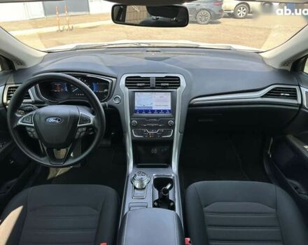 Форд Фьюжн, объемом двигателя 0 л и пробегом 56 тыс. км за 16999 $, фото 16 на Automoto.ua