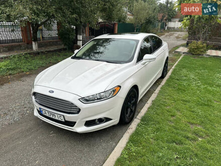 Форд Фьюжен 2015 у Умани на Automoto.ua Форд Фьюжен, об'ємом двигуна 1.5 л та пробігом 136 тис. км за 12500 $, фото 1 на Automoto.ua