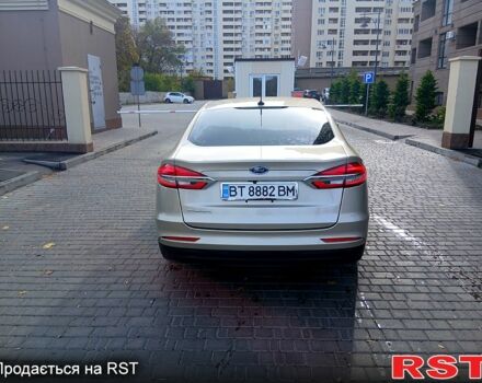 Желтый Форд Фьюжн, объемом двигателя 2.5 л и пробегом 178 тыс. км за 12200 $, фото 3 на Automoto.ua