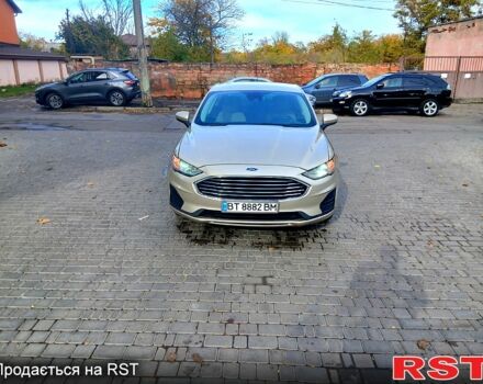 Желтый Форд Фьюжн, объемом двигателя 2.5 л и пробегом 178 тыс. км за 12200 $, фото 12 на Automoto.ua