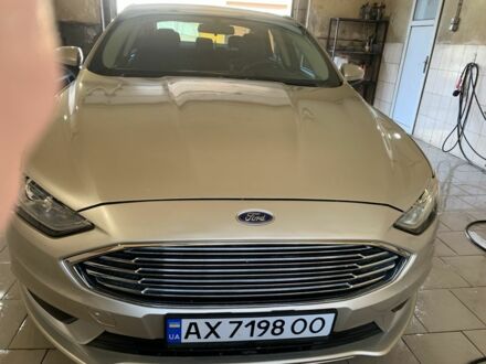 Форд Фьюжн 2016 в Карловке на Automoto.ua Желтый Форд Фьюжн, объемом двигателя 2.5 л и пробегом 120 тыс. км за 11000 $, фото 1 на Automoto.ua