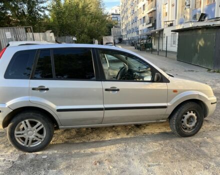 Сірий Форд Фьюжен, об'ємом двигуна 1.4 л та пробігом 340 тис. км за 2800 $, фото 3 на Automoto.ua