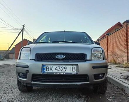 Сірий Форд Фьюжен, об'ємом двигуна 1.4 л та пробігом 258 тис. км за 3800 $, фото 1 на Automoto.ua