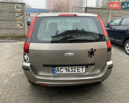 Серый Форд Фьюжн, объемом двигателя 1.39 л и пробегом 300 тыс. км за 2850 $, фото 4 на Automoto.ua