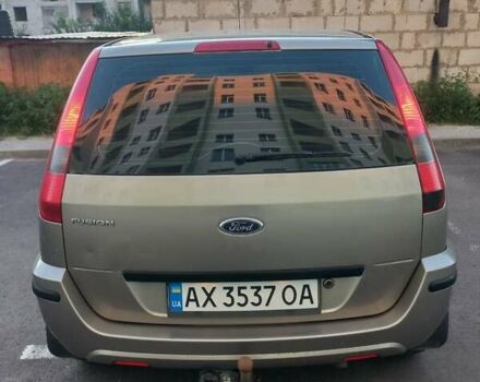 Сірий Форд Фьюжен, об'ємом двигуна 1.6 л та пробігом 251 тис. км за 5700 $, фото 4 на Automoto.ua