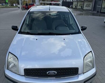 Серый Форд Фьюжн, объемом двигателя 1.4 л и пробегом 440 тыс. км за 3800 $, фото 1 на Automoto.ua