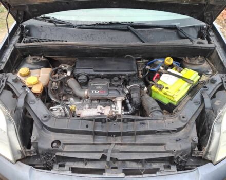 Серый Форд Фьюжн, объемом двигателя 1.4 л и пробегом 241 тыс. км за 3500 $, фото 4 на Automoto.ua