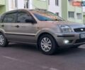 Серый Форд Фьюжн, объемом двигателя 1.6 л и пробегом 251 тыс. км за 5700 $, фото 1 на Automoto.ua