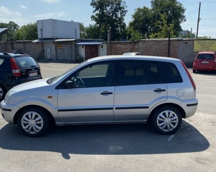 Серый Форд Фьюжн, объемом двигателя 1.4 л и пробегом 252 тыс. км за 4095 $, фото 2 на Automoto.ua