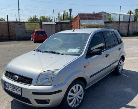 Серый Форд Фьюжн, объемом двигателя 1.4 л и пробегом 252 тыс. км за 4095 $, фото 1 на Automoto.ua