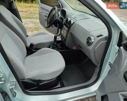Сірий Форд Фьюжен, об'ємом двигуна 1.4 л та пробігом 150 тис. км за 4599 $, фото 15 на Automoto.ua