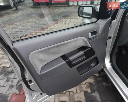 Серый Форд Фьюжн, объемом двигателя 1.6 л и пробегом 238 тыс. км за 4450 $, фото 14 на Automoto.ua