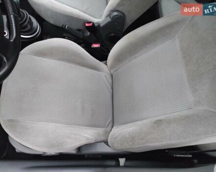 Серый Форд Фьюжн, объемом двигателя 1.6 л и пробегом 238 тыс. км за 4450 $, фото 12 на Automoto.ua