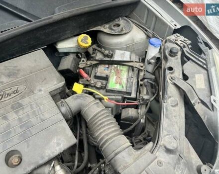 Сірий Форд Фьюжен, об'ємом двигуна 1.4 л та пробігом 200 тис. км за 1600 $, фото 14 на Automoto.ua