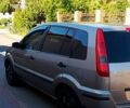 Сірий Форд Фьюжен, об'ємом двигуна 1.6 л та пробігом 200 тис. км за 3700 $, фото 3 на Automoto.ua